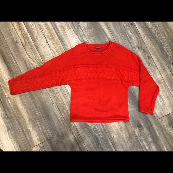 Cozy cable knit sweater - Picture 2 of 9